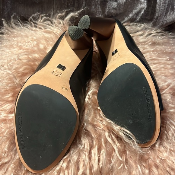 BCBG MAXAZRIA “Jeremy” Open Toe Mules - Picture 4 of 4